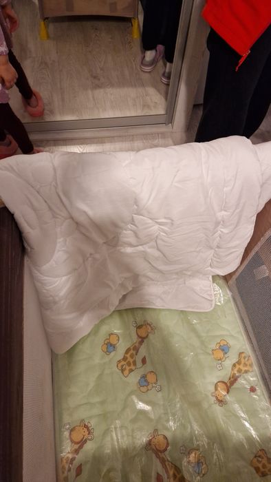 Vand patut pliant Bertoni Lorelly + toate accesoriile