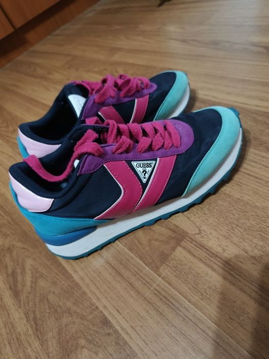 Sneakers Guess 40