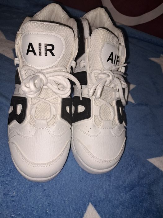 Încălțăminte sport