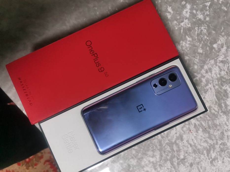 Oneplus 9 128  One plus 9 5g 128