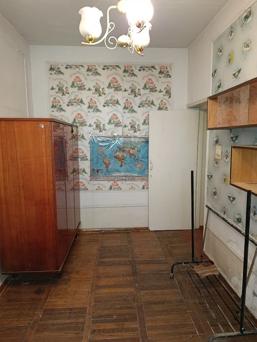 Срочно 3 хоналик арзон нархда сотилади.