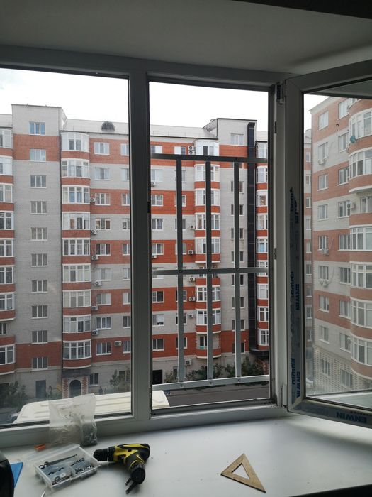 Защита детей от падения. Решетки на окна