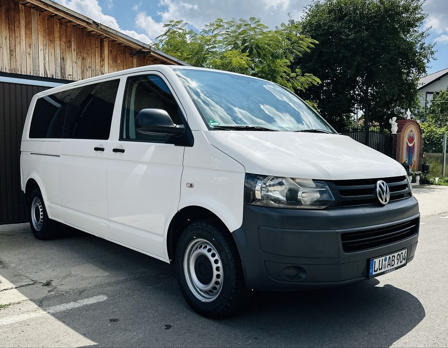 Vw Transporter T5 - 8 Locuri