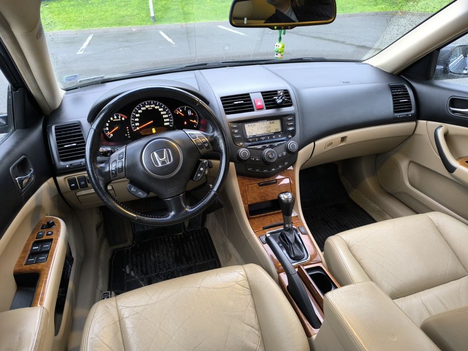 Honda Accord 2.4. facelift automatic, 2006, tourer.