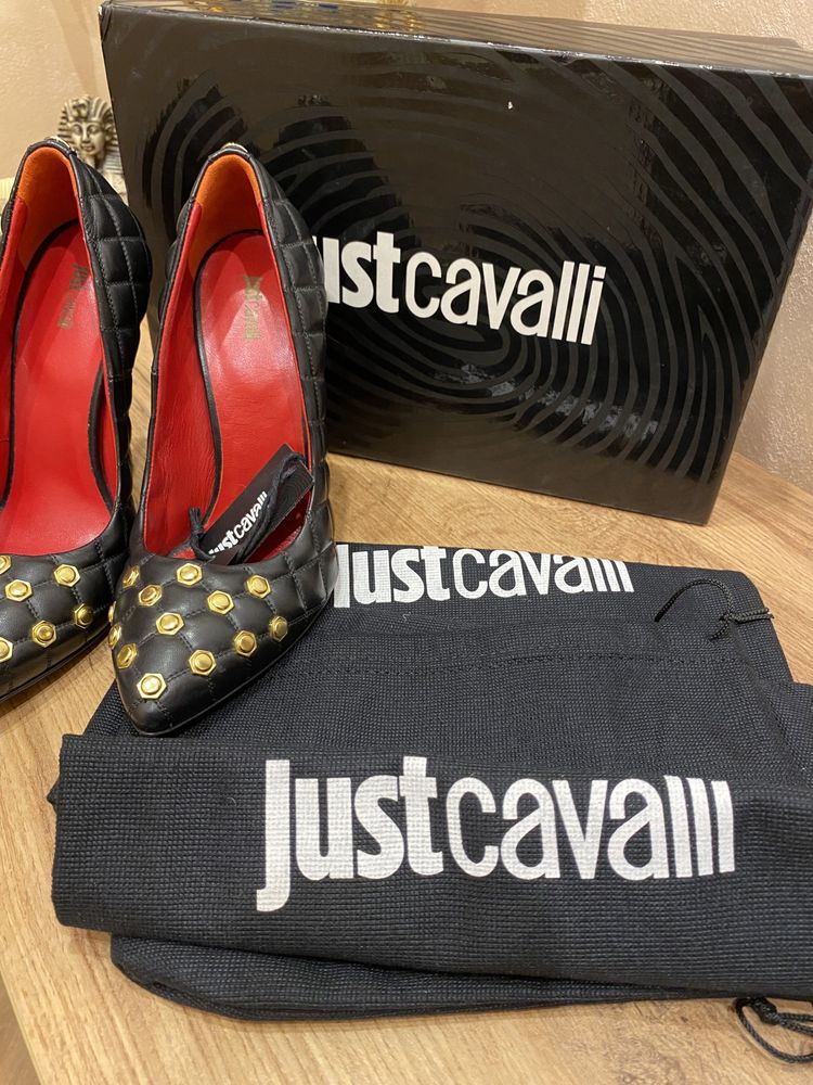 Just Cavalli дамски обувки 37 100% оригинал!
