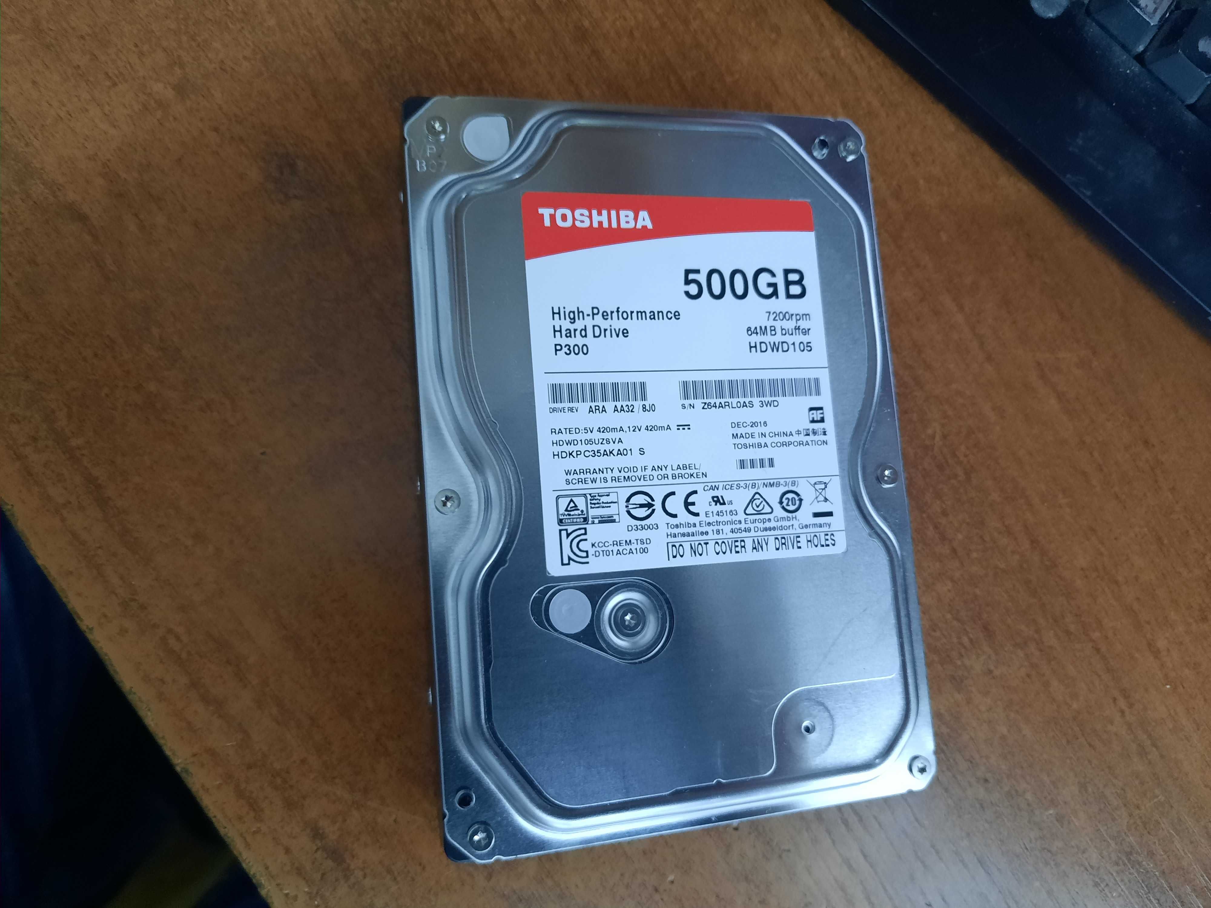 Жесткий диск 500gb Toshiba на компьютер (без битых сектором)