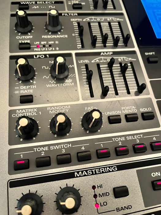 Roland MC909 Groovebox + SRX-05 Expansion stare foarte buna