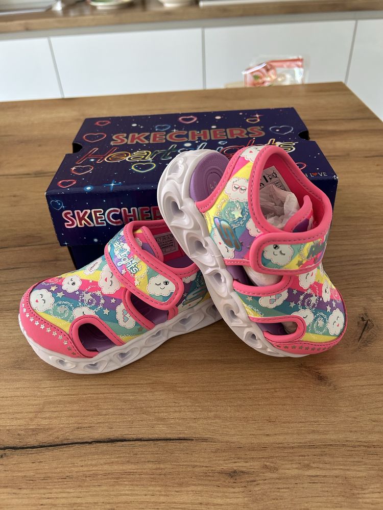 Светещи сандали Skechers