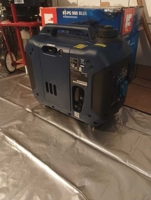 Generator Einhell Inverter compact portabil 0,9KVA nou.