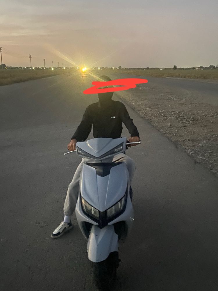 Продам м8 почти идеал