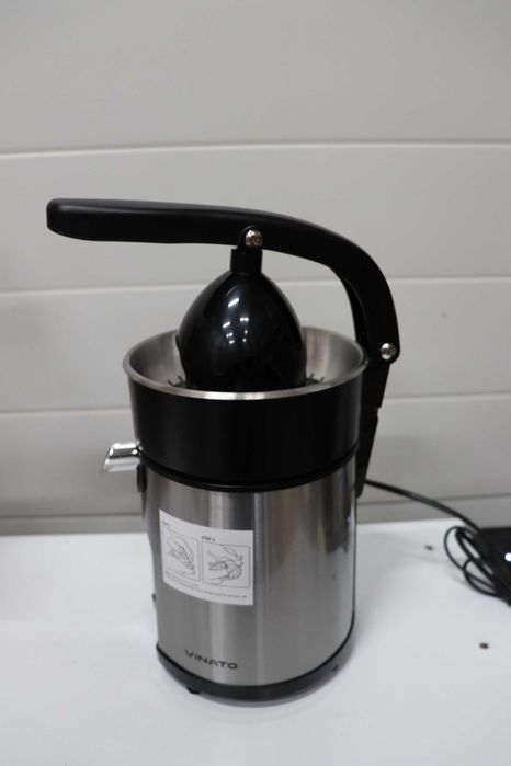 Сокоизтисквачка за цитруси Vinato