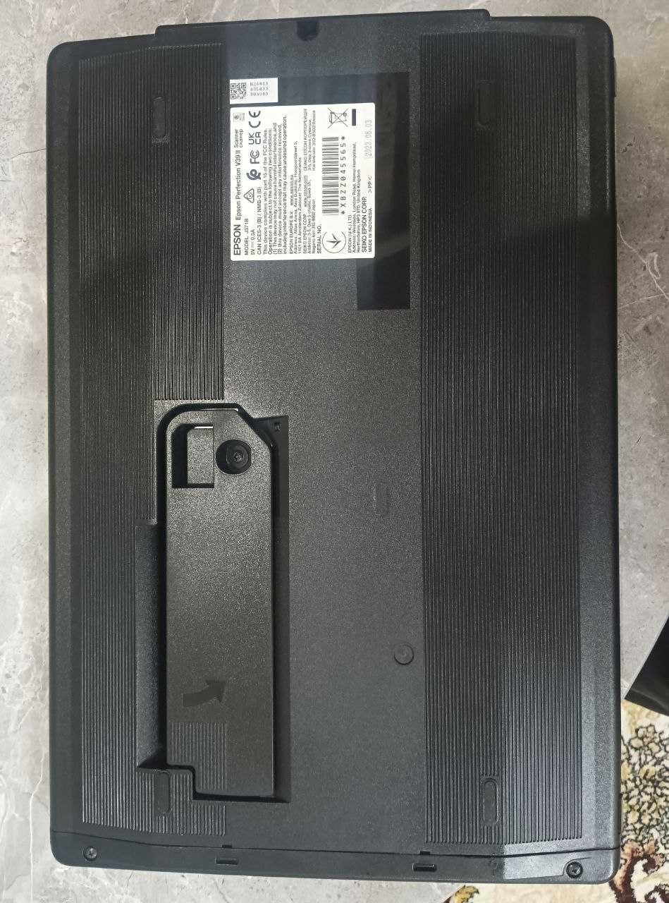 Сканер Epson Perfection V39 ll