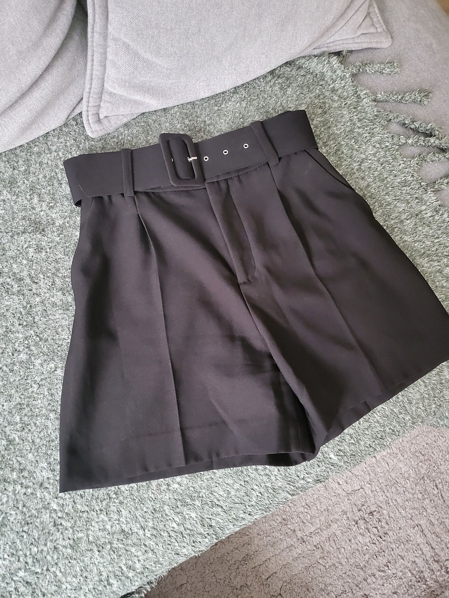 Къси пола панталонки Zara