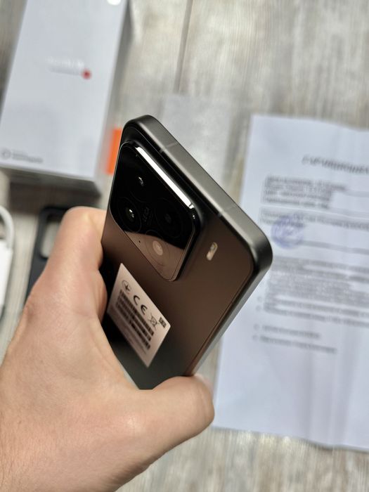 Xiaomi 15 512 GB 5G 12+12 GB Ram Нов и Гаранционен още 2 г.