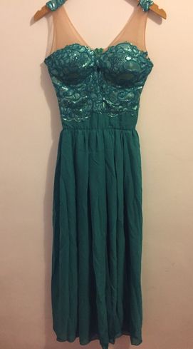 Rochie eleganta lunga verde