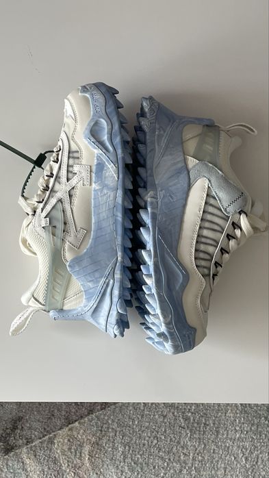 Off White Odsy 1000