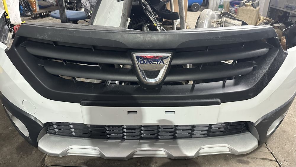 Grila fata Dacia Lodgy Dokker