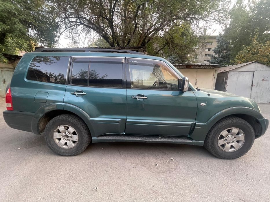 Продам Mitsubishi Pajero 2003г 3.2 дизель