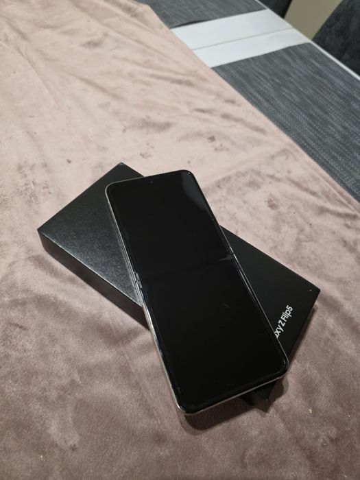 Samsung Galaxy Z flip 5