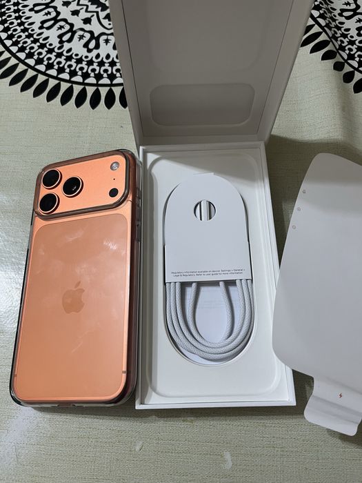 Iphone 17 pro max 256 orange