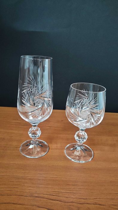 2 модела кристални чаши за вино"Бохемия"