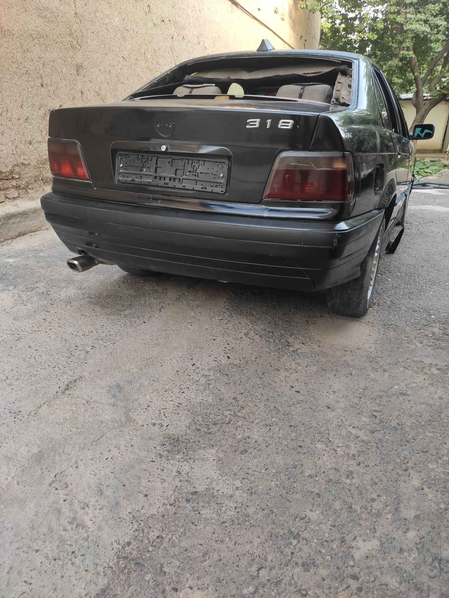 BMW 318 3 seriya