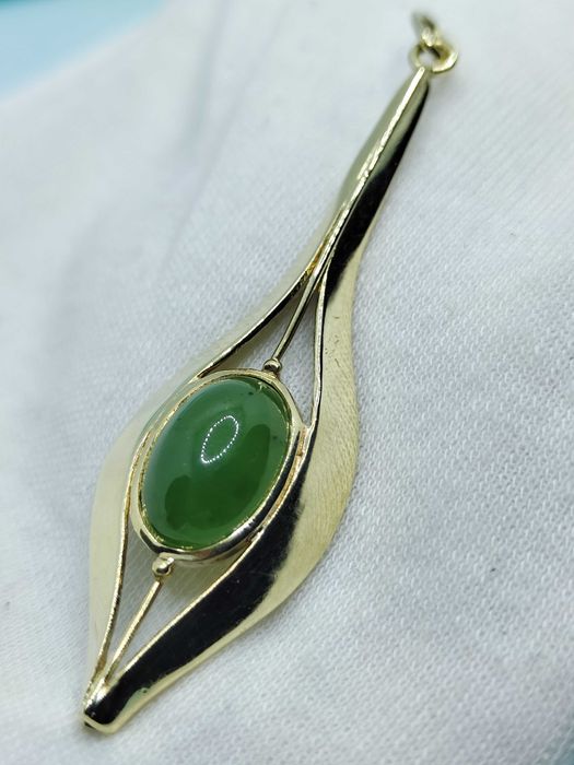 Pandantiv Exclusiv aur 14k cu Jad Jadeit Nephrit Natural