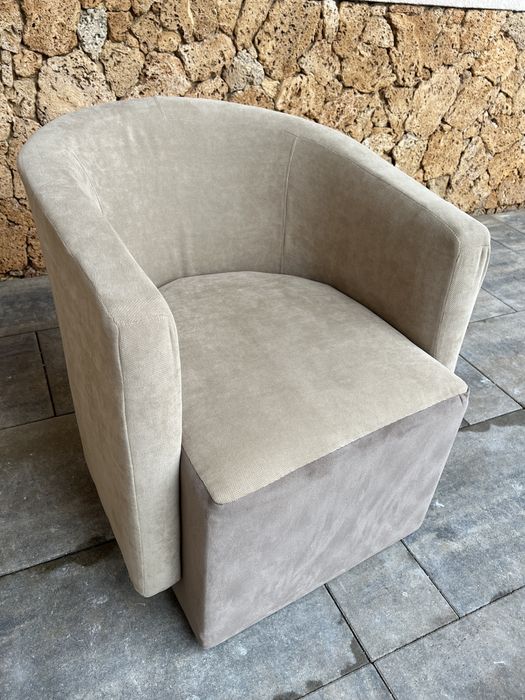 Vând doua fotolii stare foarte buna!