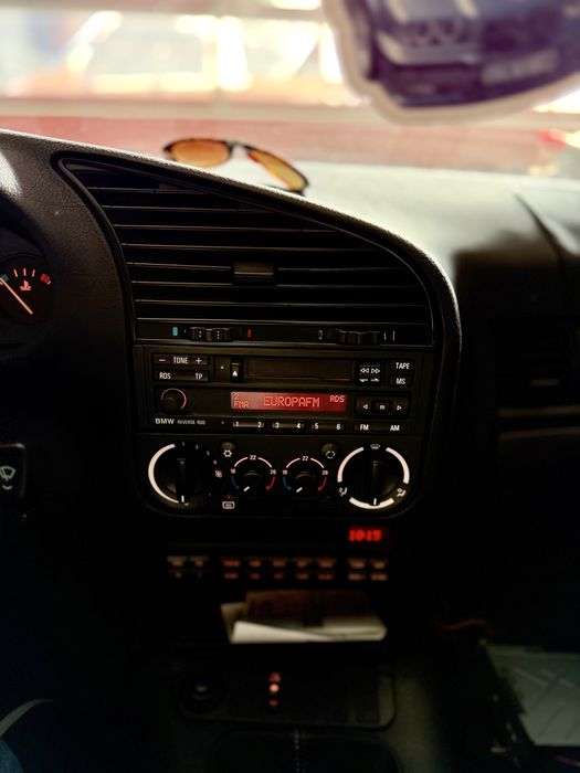 BMW 320 i Cabrio e36 Pachet M