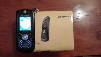 Телефон. Motorola L6.