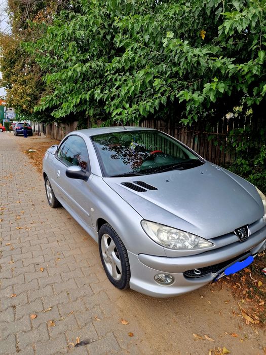 Peugeot 206 cc  in stare buna de functionare.  Acte valabile