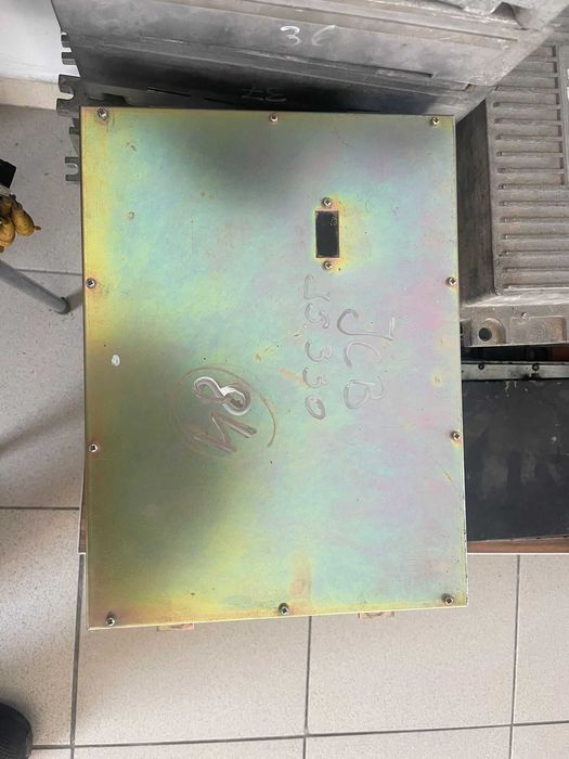 Calculator pentru excavator JCB JS 330