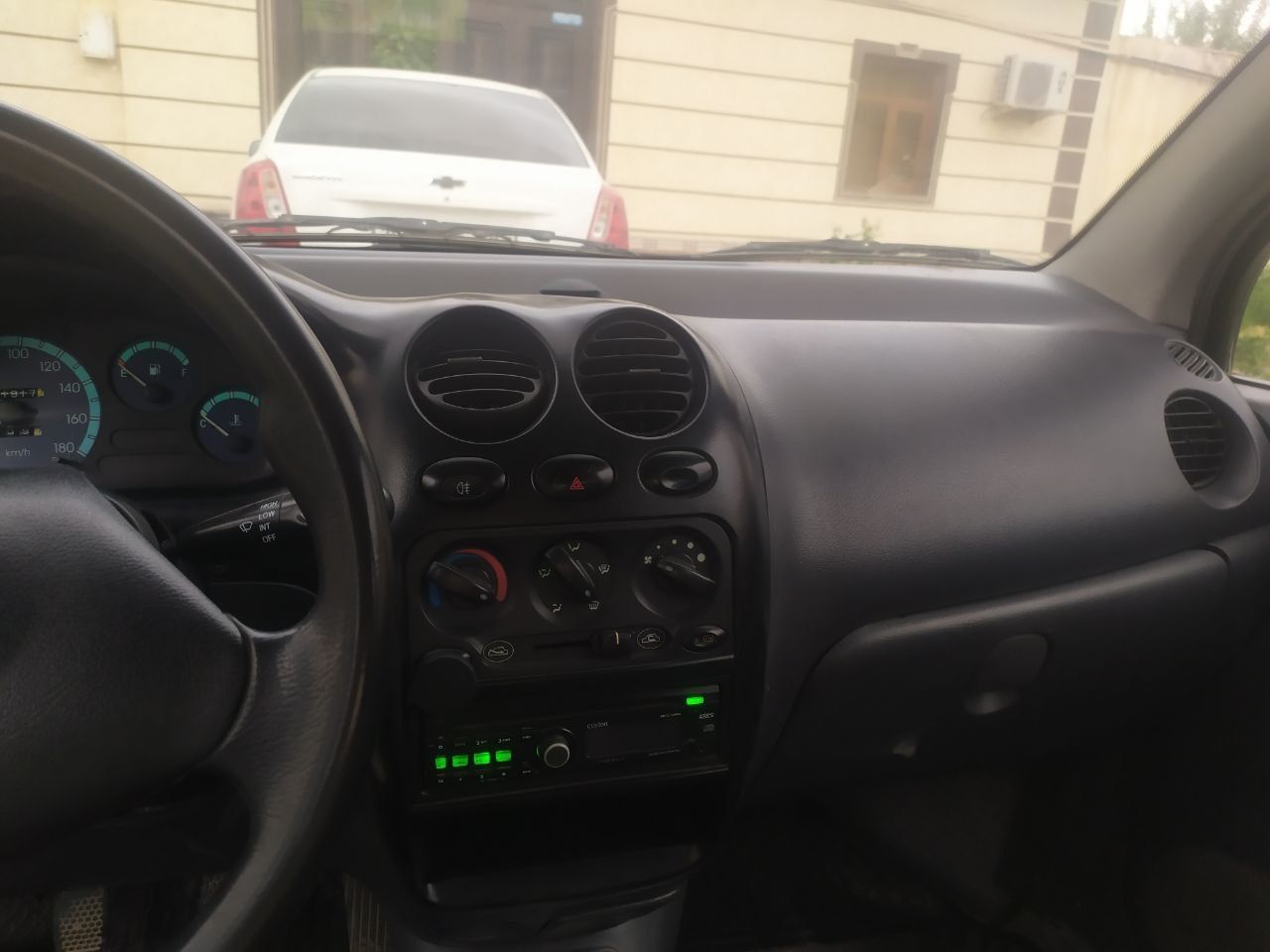Matiz sotiladi srochnaaa