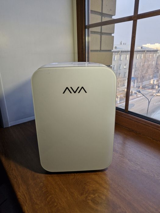 Продам бьюти холодильник