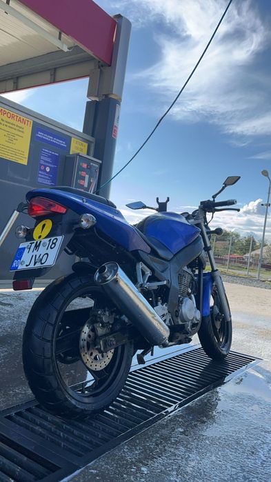 Motor Daelim Roadwin 125cc