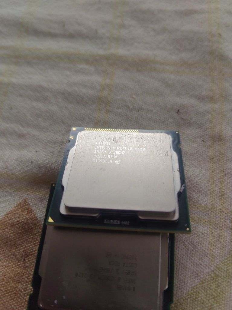 Procesoare core i3 2120