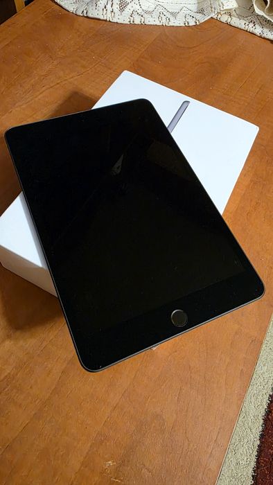 Ipad mini generatia 5