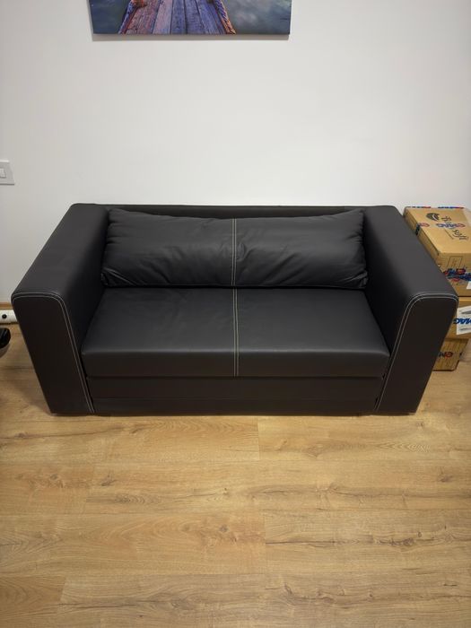 Canapea piele ecologica