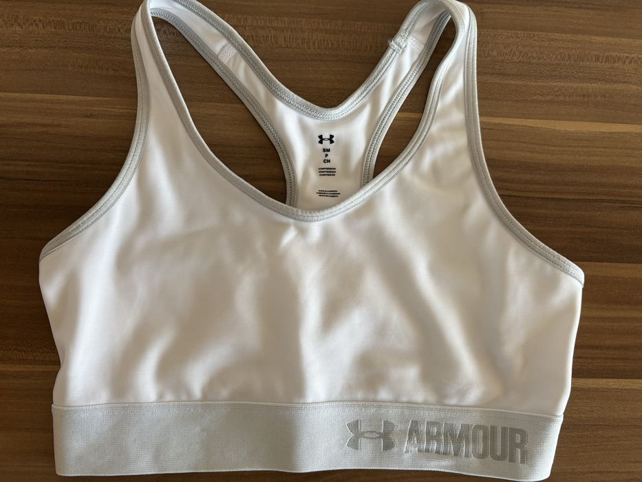 Бюстие Under Armour и Reebok