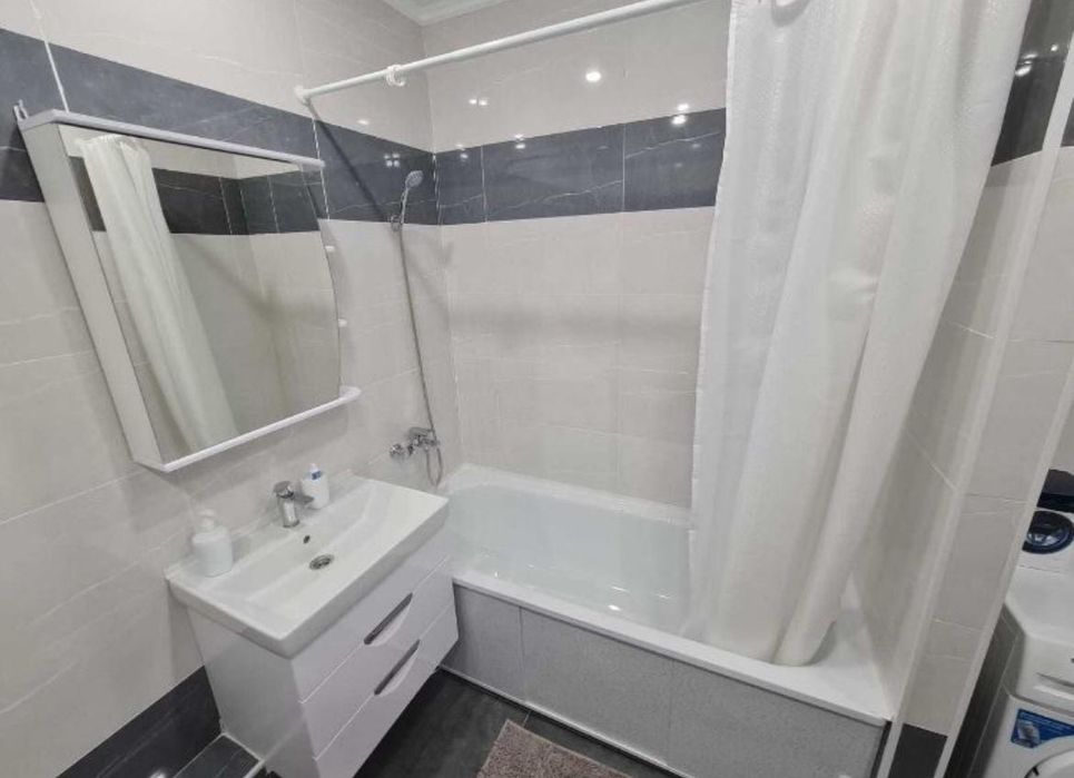 Сдаем посуточно квартира и по часам ест kaspi red