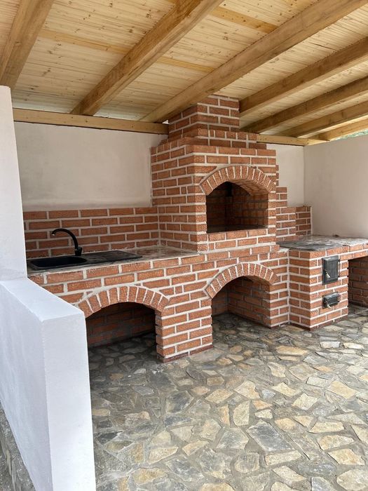 Grătar din cărămidă aparentă