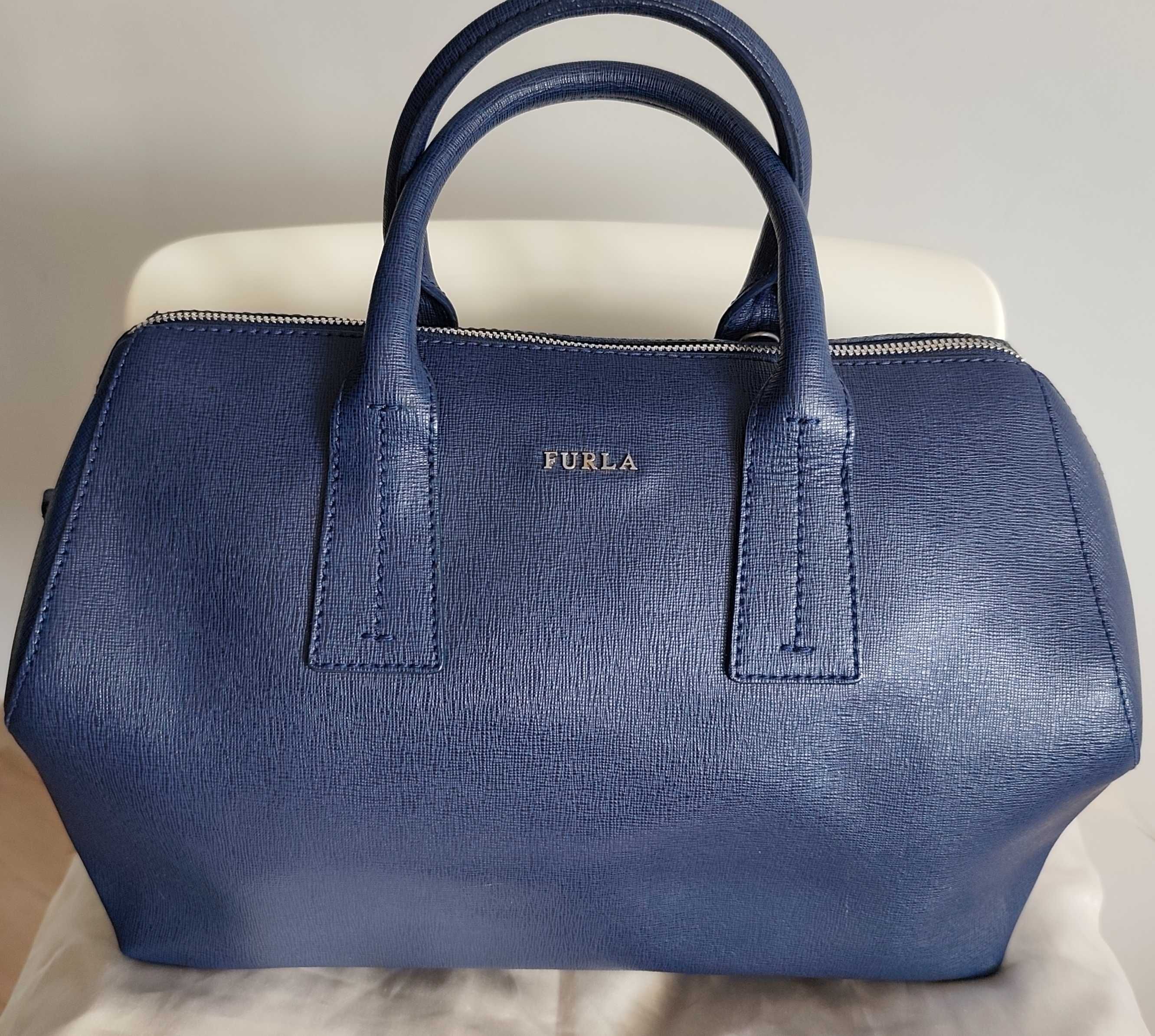 Furla тъмно синя