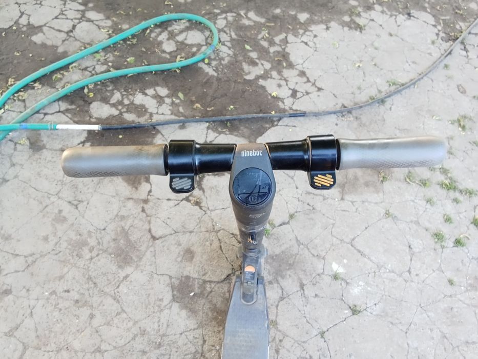Продам электросамокат