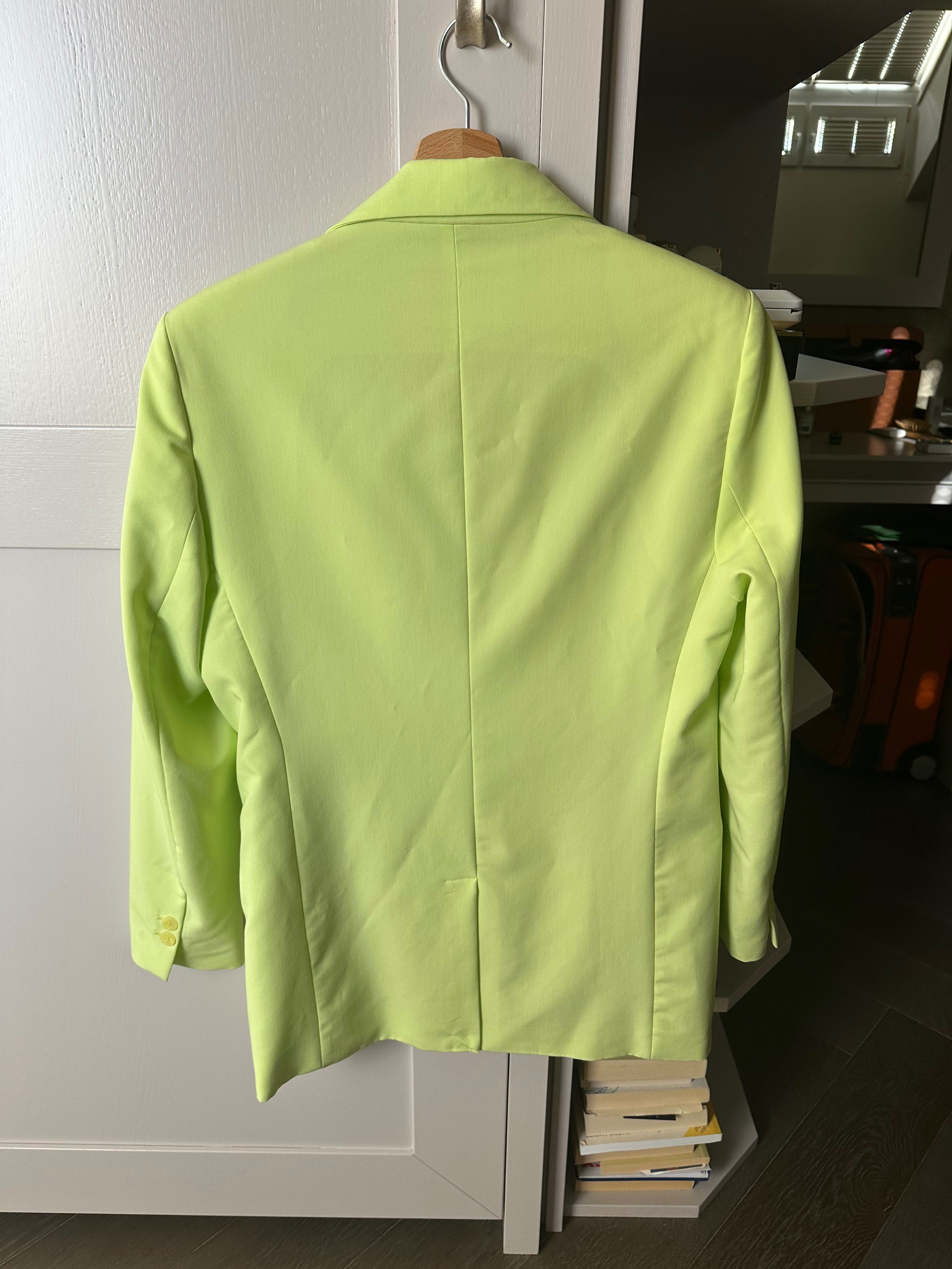 Bershka сако свежо зелено