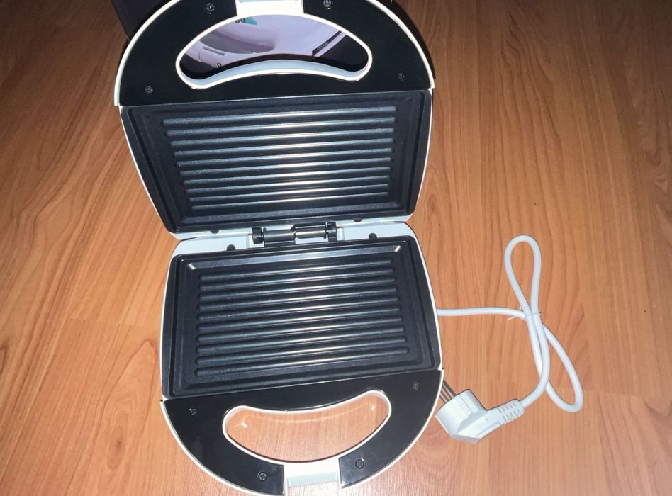 Sandwich maker nou