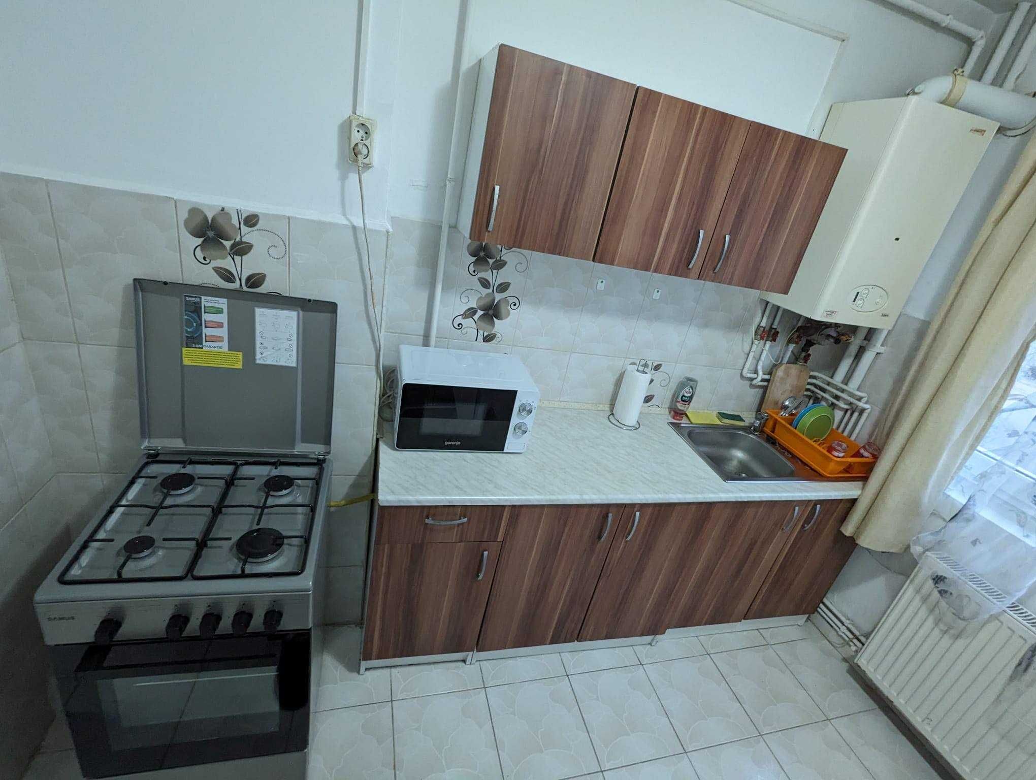 Apartament de închiriat