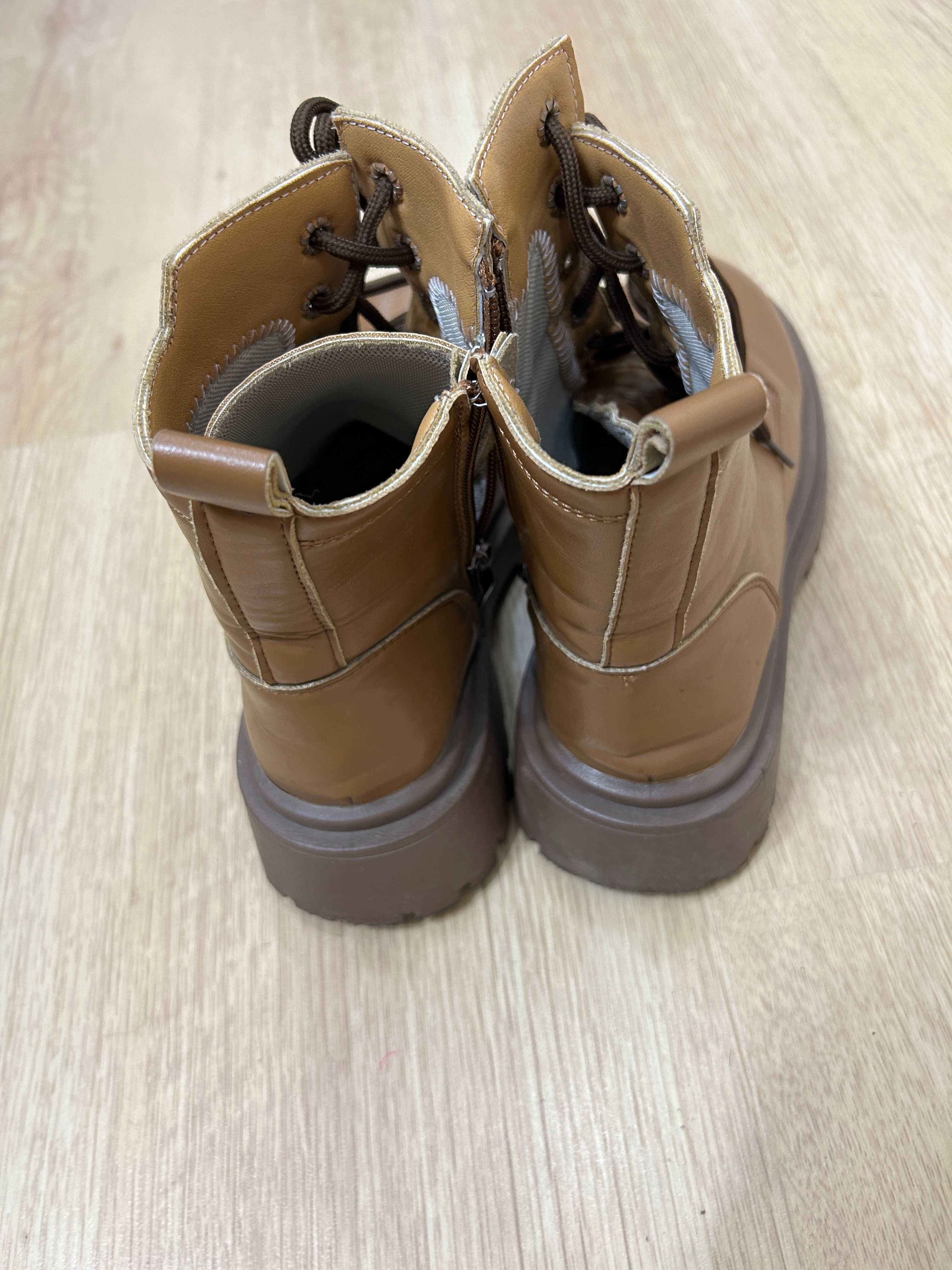 Женские зимние ботинки Martin, размер 38.