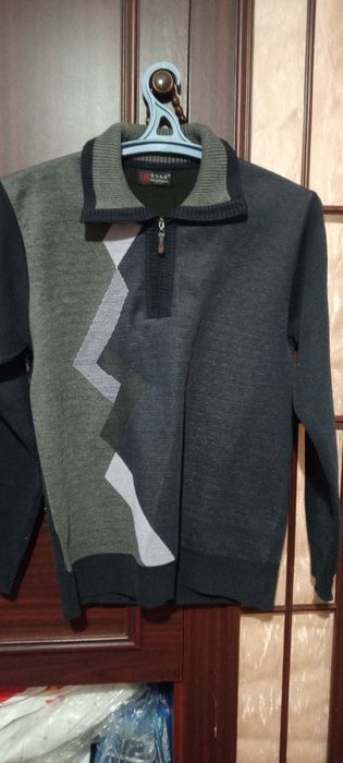 Киймлар сотилади