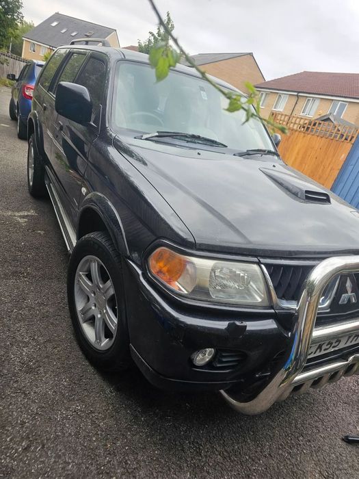 Mitsubishi Pajero Mitsubishi shogun sport, in stare perfecta de functionare.