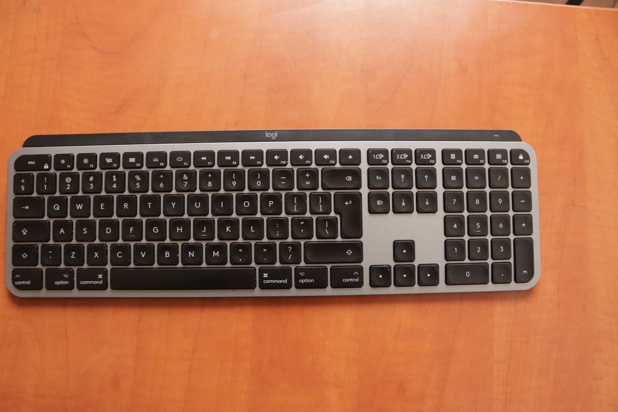 Клавиатура Logitech MX Keys for Mac, безжична, черна, USB